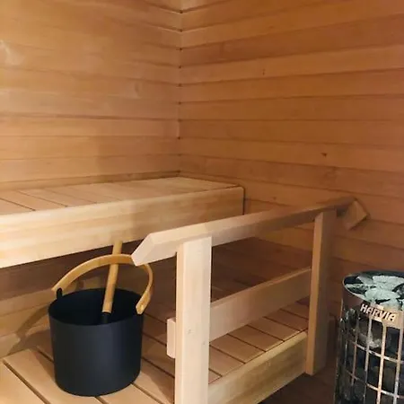 Own Sauna, Barbeque And Backyard, Free Parking Apartmán
